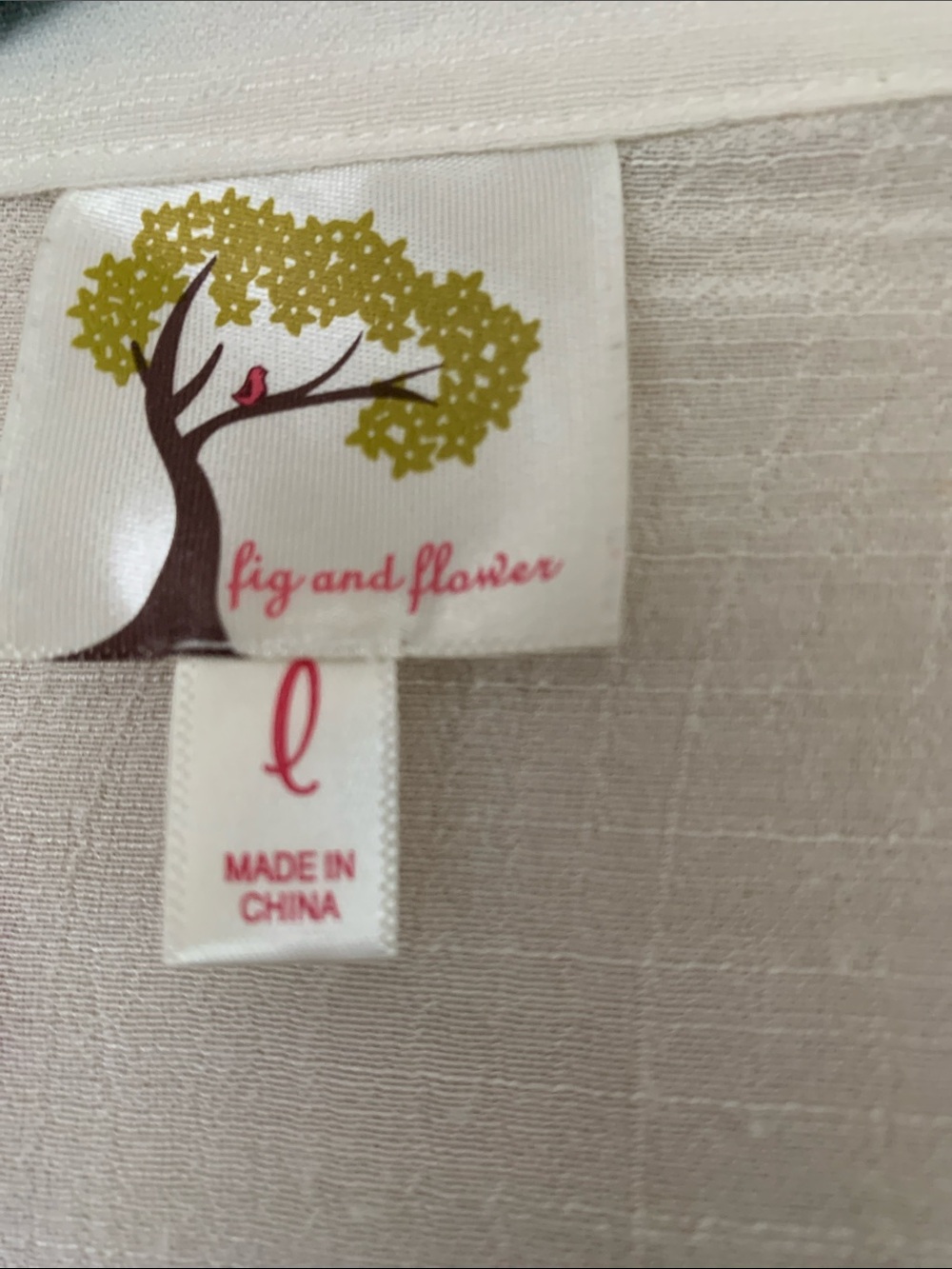 Embroidery cream blouse - Picture 4 of 5